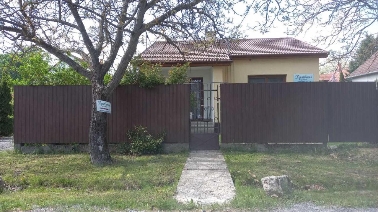 Aquatherma Apartman Sarospatak Exterior photo