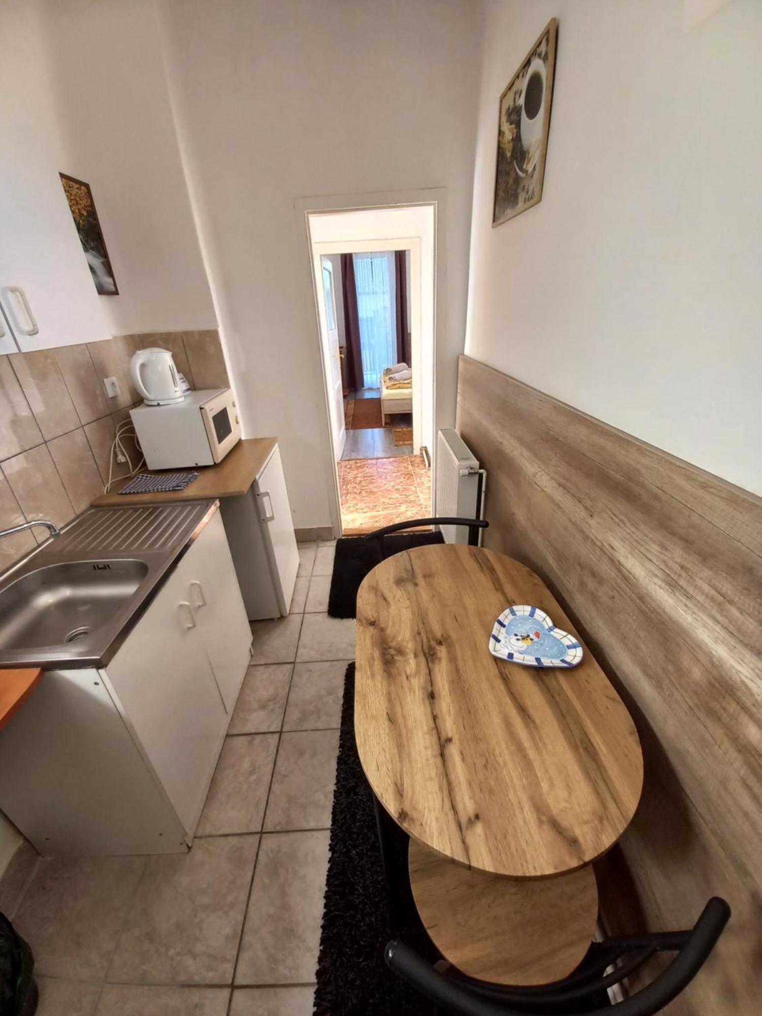 Aquatherma Apartman Sarospatak Exterior photo