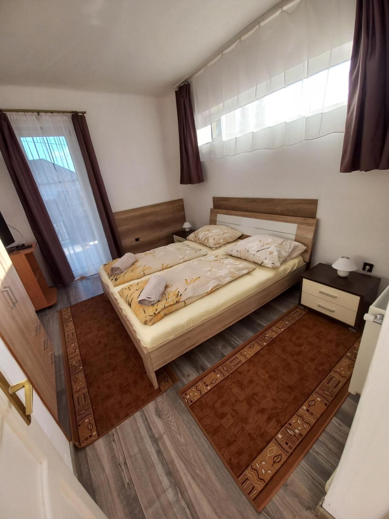 Aquatherma Apartman Sarospatak Exterior photo